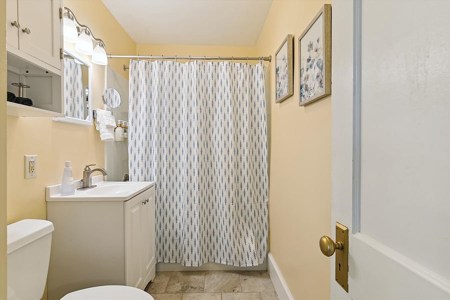 Furnished Finder property 606025_1 photo 12