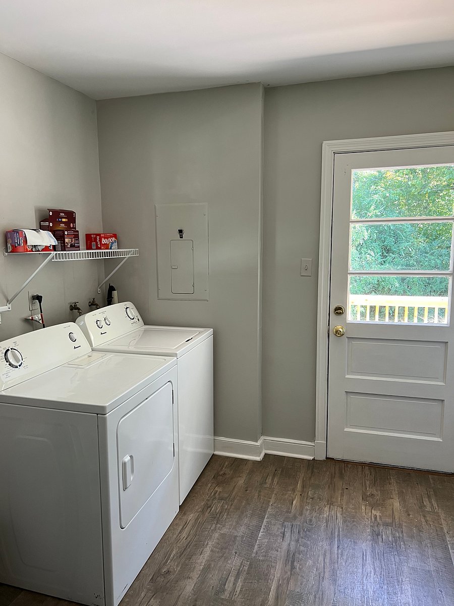 Furnished Finder property 606039_1 photo 12