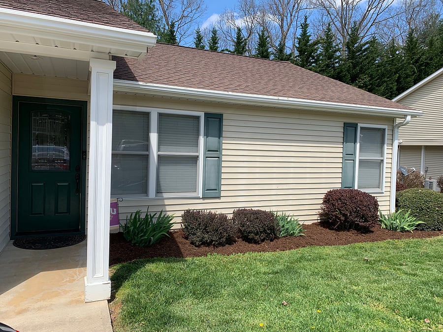 walkway directly for your parking space to your front door. 