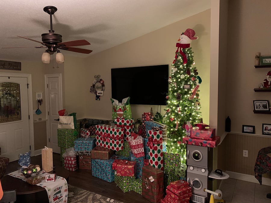 Christmas is coming bring your own tree and make yourself at home!