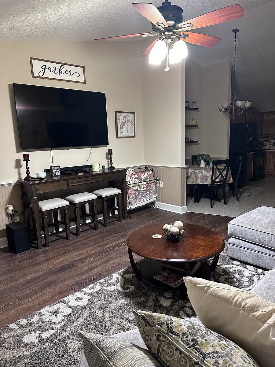 view from living room into the eat in area and kitchen