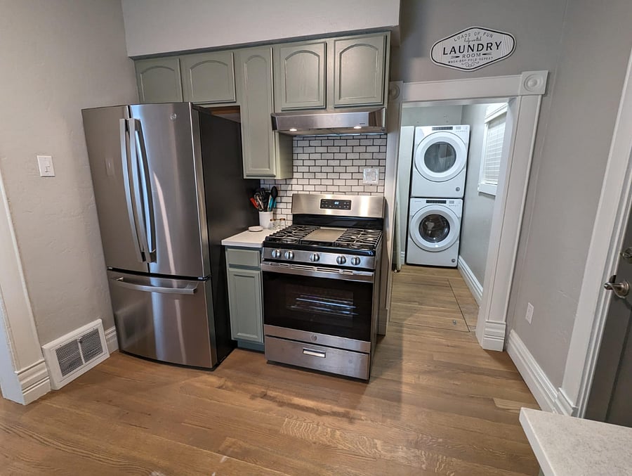 Furnished Finder property 606084_1 photo 11