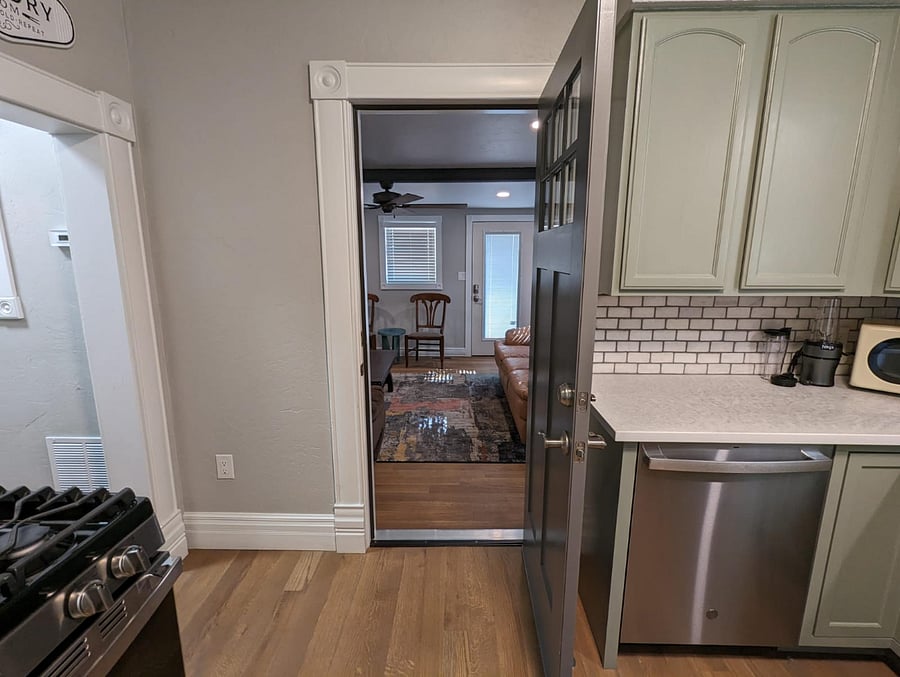 Furnished Finder property 606084_1 photo 12