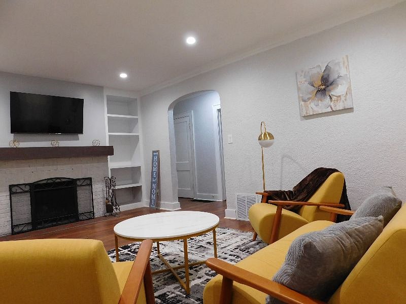 Furnished Finder property 606116_1 photo 1