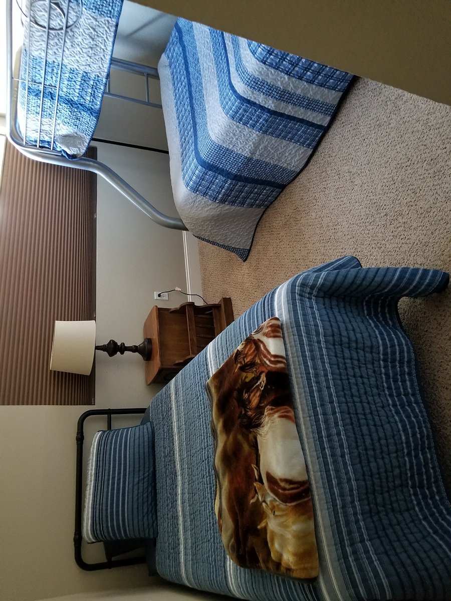 Furnished Finder property 606142_1 photo 2