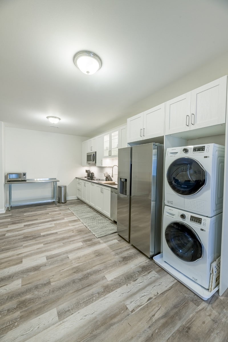 Furnished Finder property 606193_1 photo 15