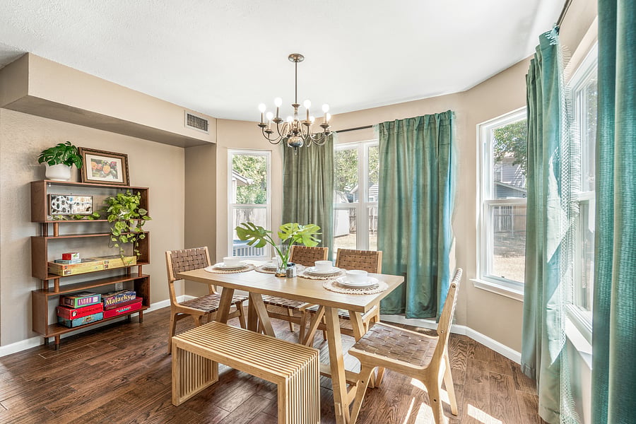 Furnished Finder property 606429_1 photo 9