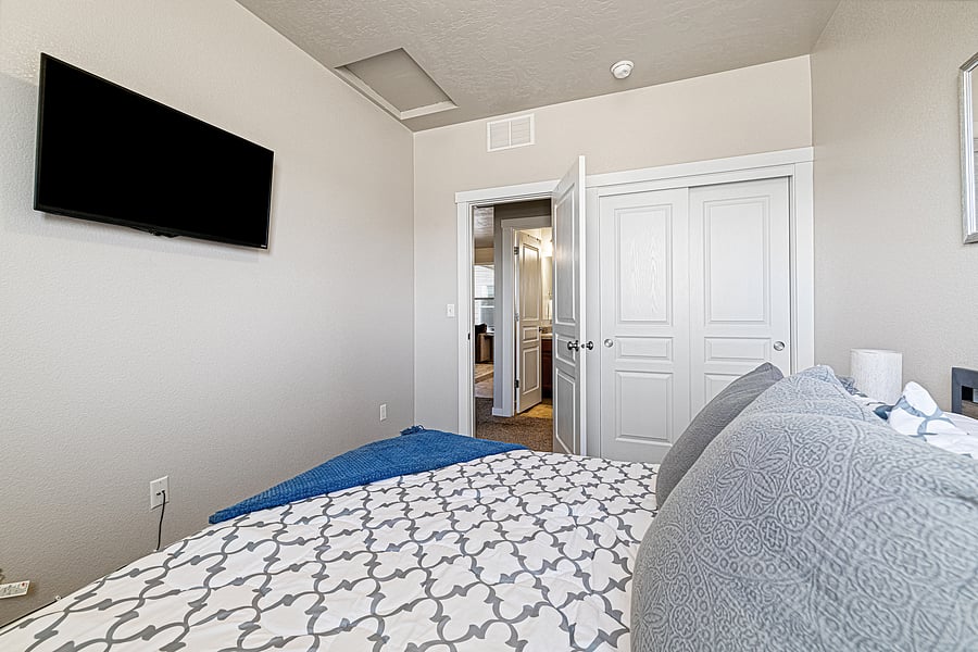 Furnished Finder property 606453_1 photo 14