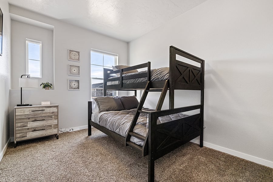Furnished Finder property 606453_1 photo 15