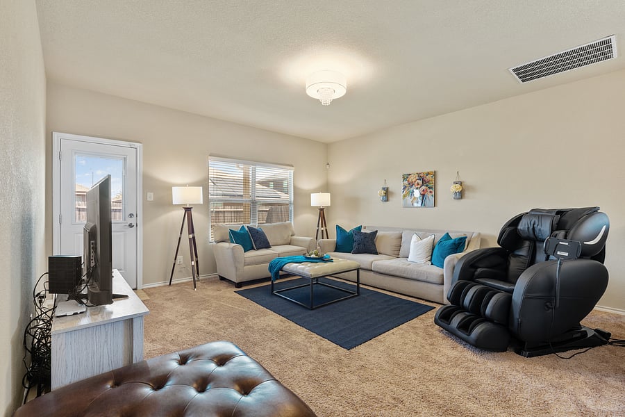 Furnished Finder property 606463_1 photo 1