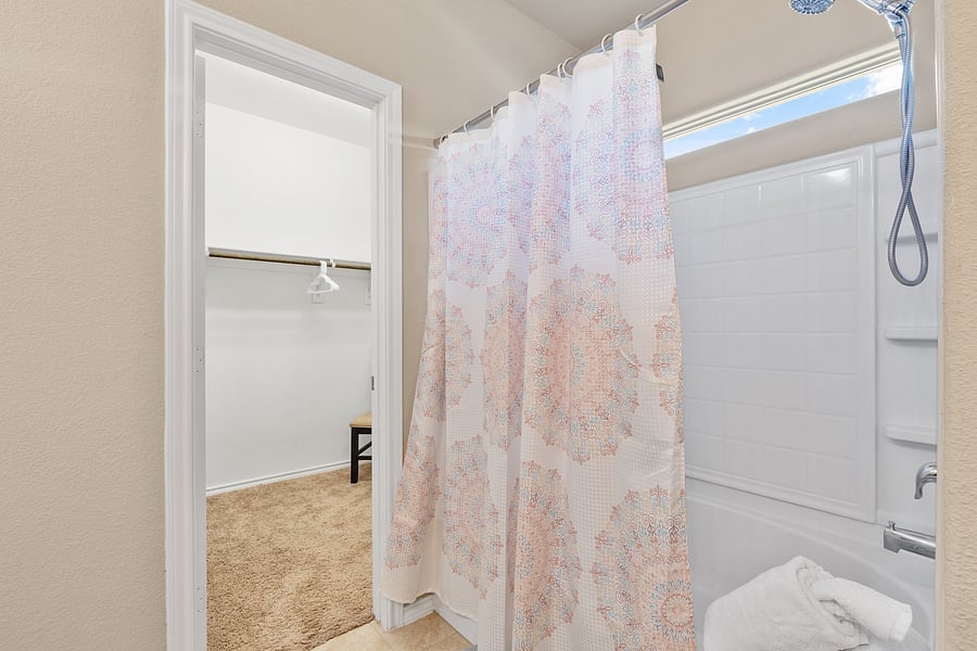 Furnished Finder property 606463_1 photo 24