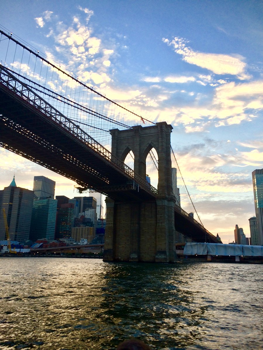 Brooklyn Bridge 