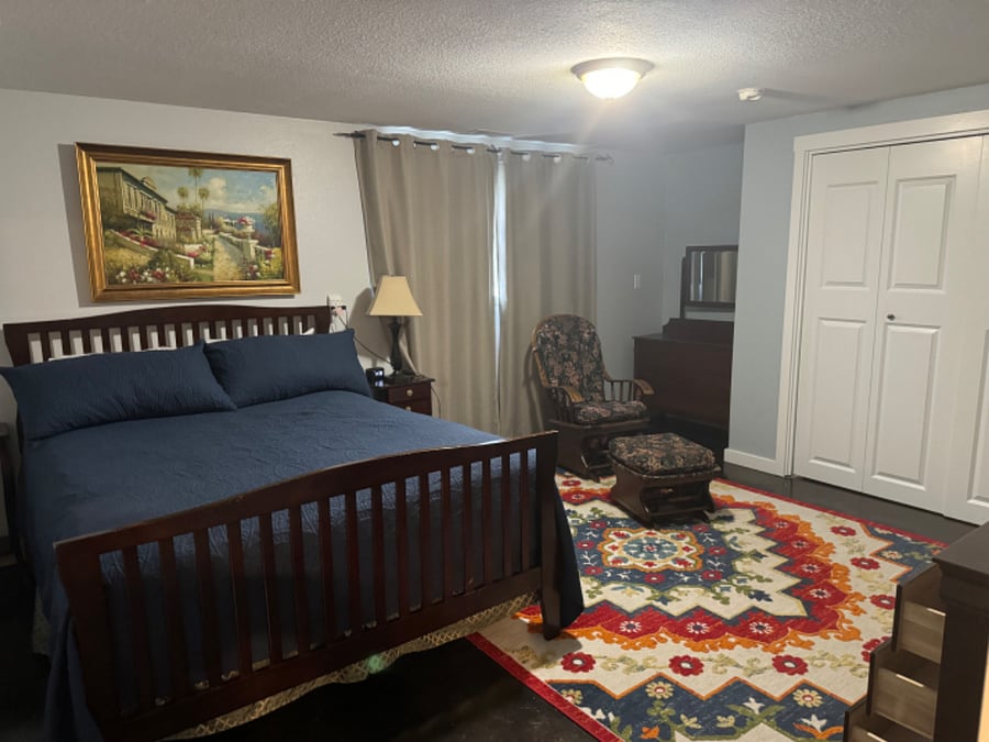 Main bedroom with queen bed