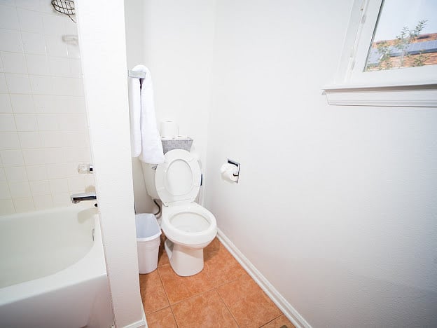 Furnished Finder property 606534_1 photo 12