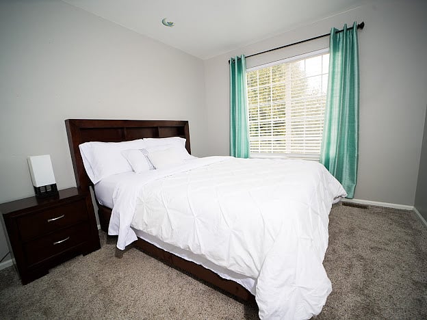 Furnished Finder property 606534_1 photo 22