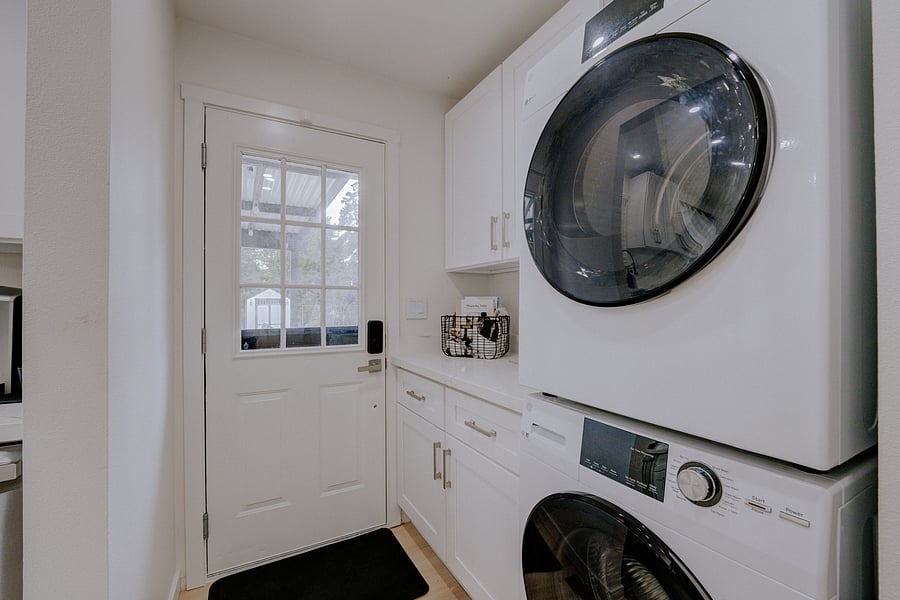 Furnished Finder property 606548_1 photo 7