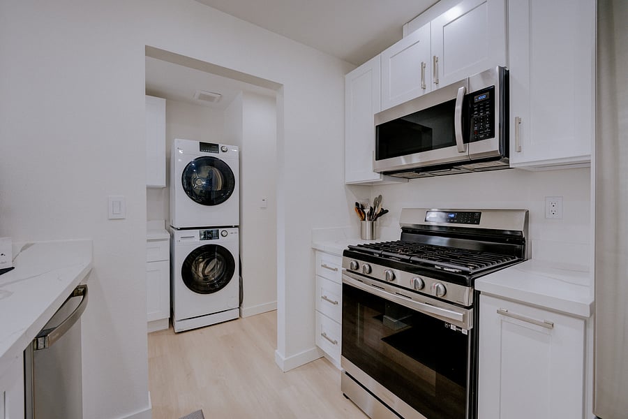 Furnished Finder property 606548_1 photo 10