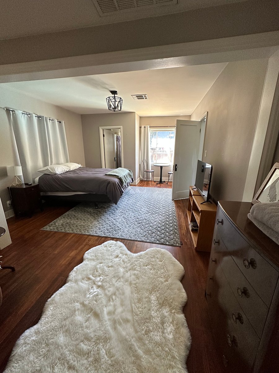 Furnished Finder property 606554_1 photo 4
