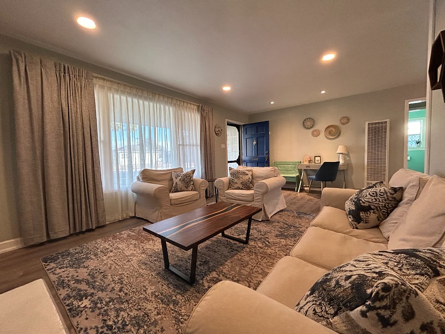 Furnished Finder property 606595_1 photo 16