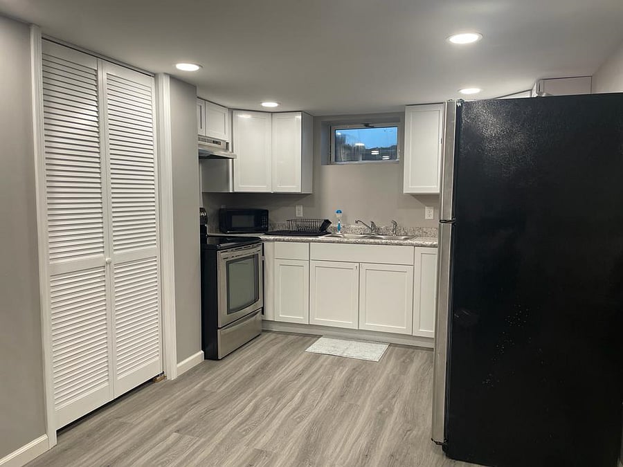 Furnished Finder property 606698_1 photo 9