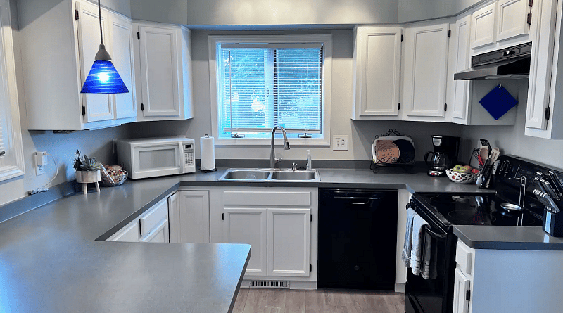 Furnished Finder property 606755_1 photo 7