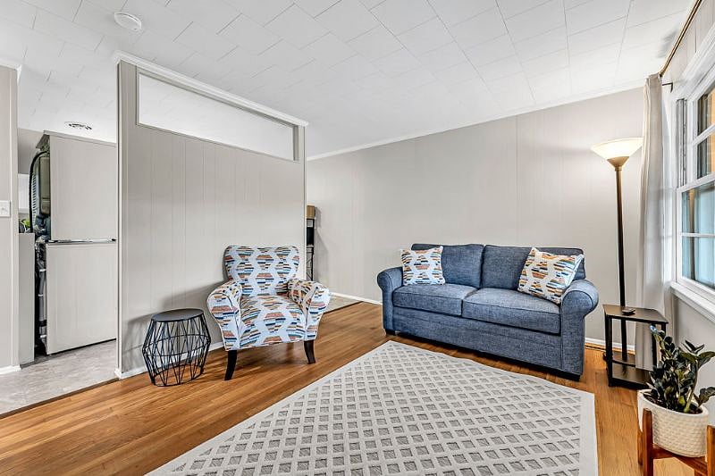 Furnished Finder property 606790_1 photo 4