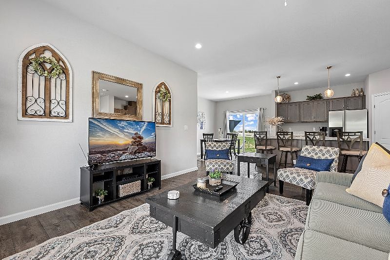 Furnished Finder property 606806_1 photo 6