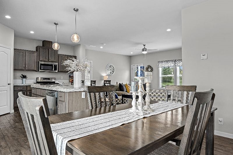 Furnished Finder property 606806_1 photo 15