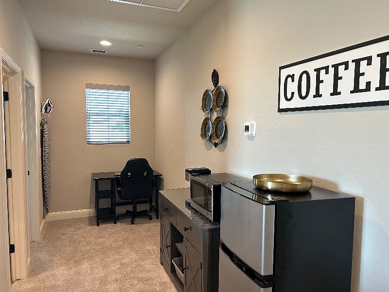 Furnished Finder property 606858_1 photo 12