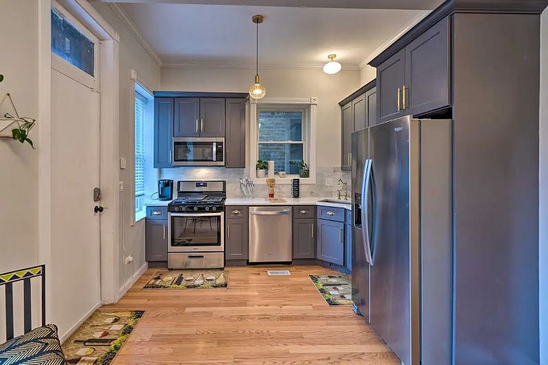 Furnished Finder property 606894_1 photo 11