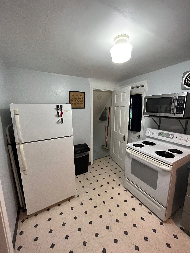 Furnished Finder property 606917_1 photo 10