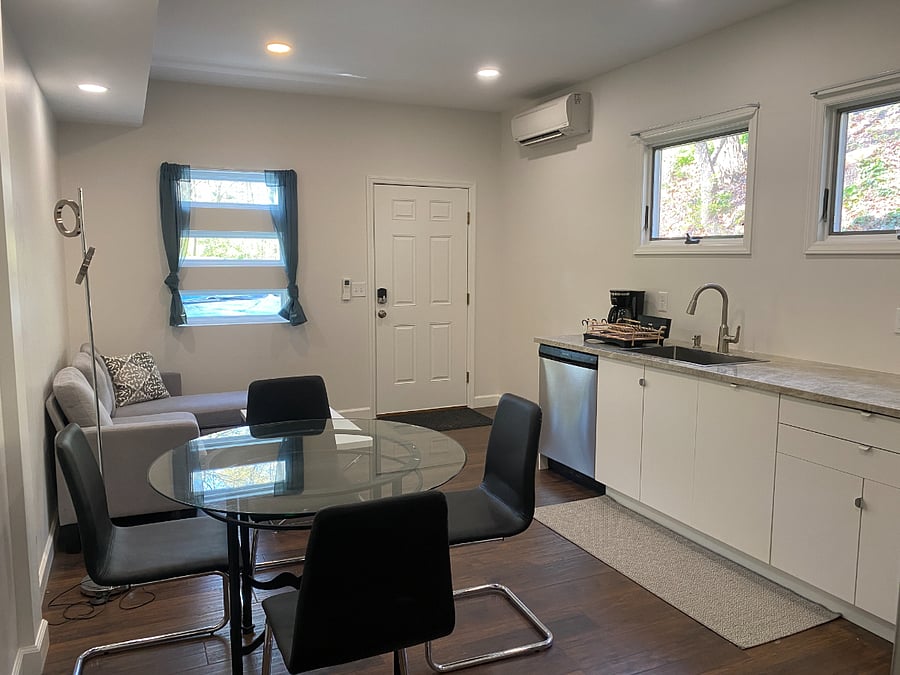 Furnished Finder property 606921_2 photo 6