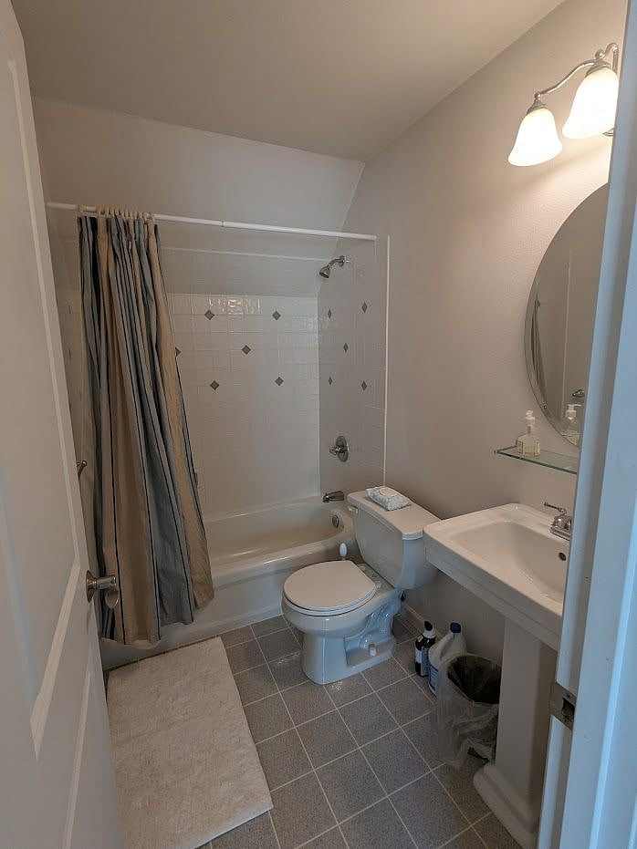 Furnished Finder property 606925_1 photo 5