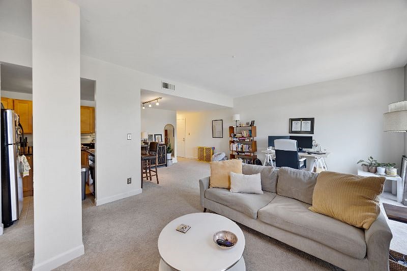 Furnished Finder property 606928_1 photo 6