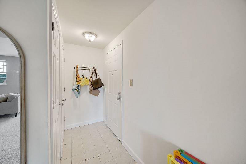 Furnished Finder property 606928_1 photo 9