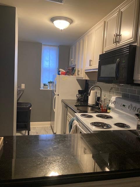 Furnished Finder property 606928_2 photo 25