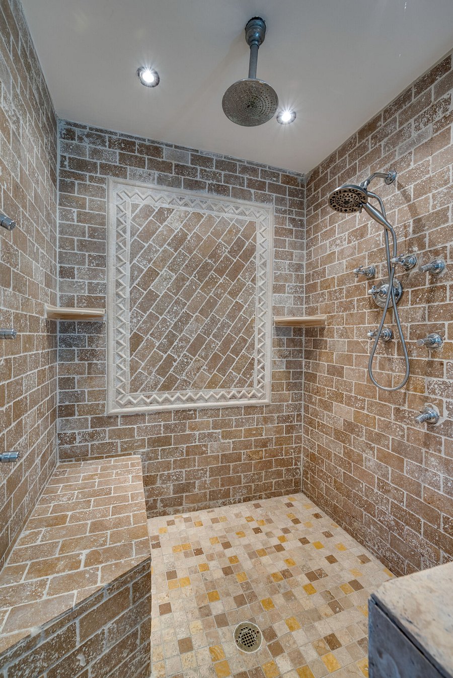 Furnished Finder property 606944_1 photo 21