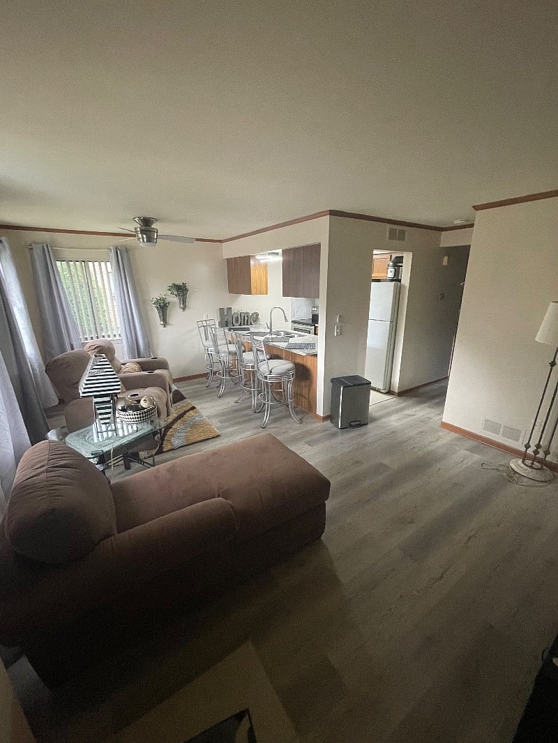 Furnished Finder property 606962_1 photo 3