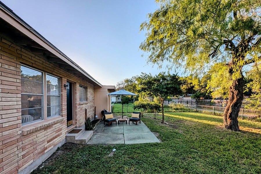 Furnished Finder property 606982_1 photo 14