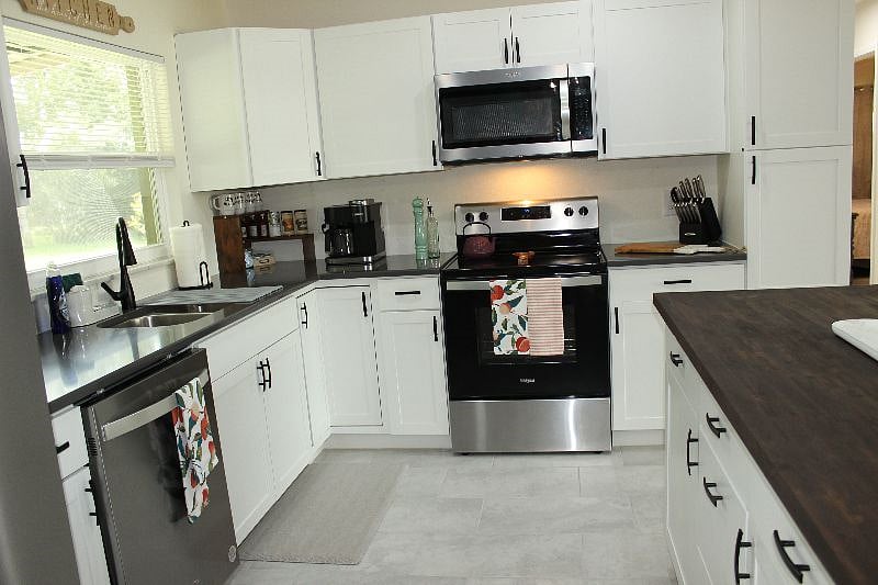 Furnished Finder property 606997_1 photo 14