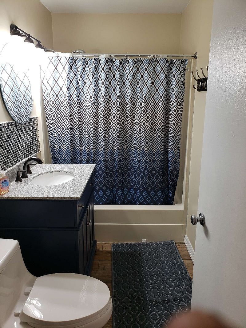 Furnished Finder property 606998_1 photo 3