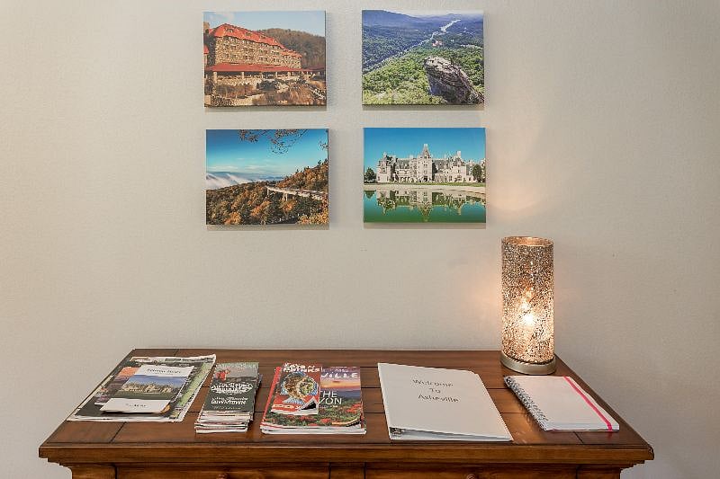 As you enter our home you are greeted with the beauty of Asheville decor. Amazing images of the Biltmore House, Omni Grove Park, Chimey Rock, Blue Ridge Parkway and much more. We provide brochures to hlep you plan your day!