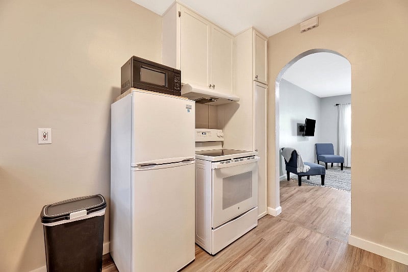 Furnished Finder property 607038_1 photo 11