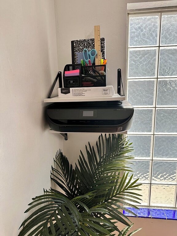 Complete office suite with a fully wireless Bluetooth enabled HP printer, copier, scanner. The home is also equipped with the fastest fiber, optic wireless Internet in San Diego. 