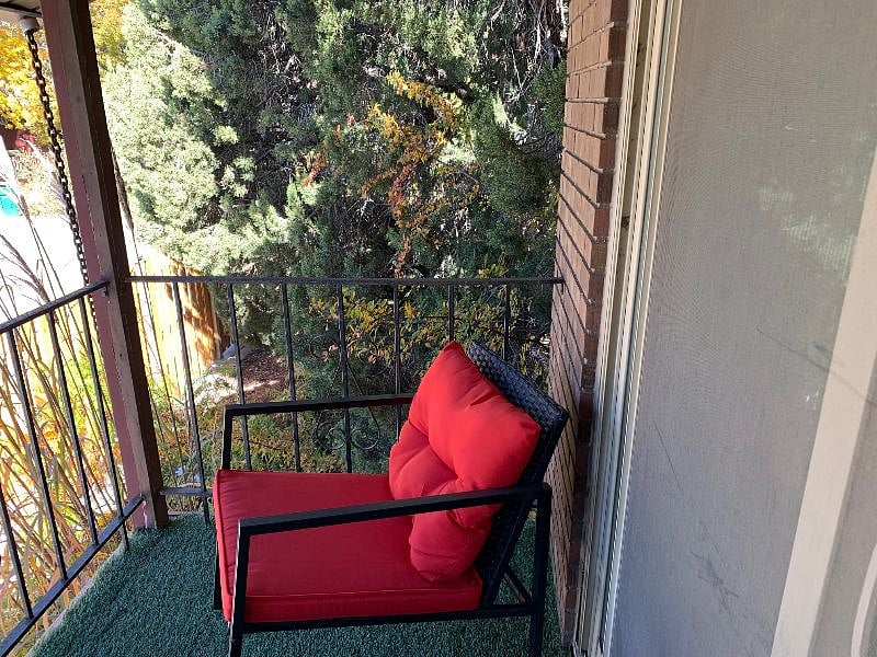 Blue bedroom outdoor porch
