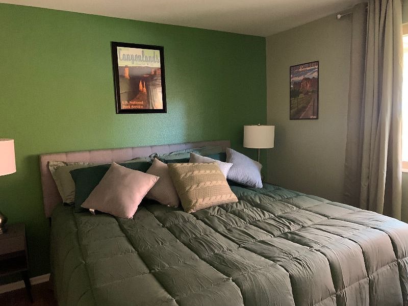 Green bedroom