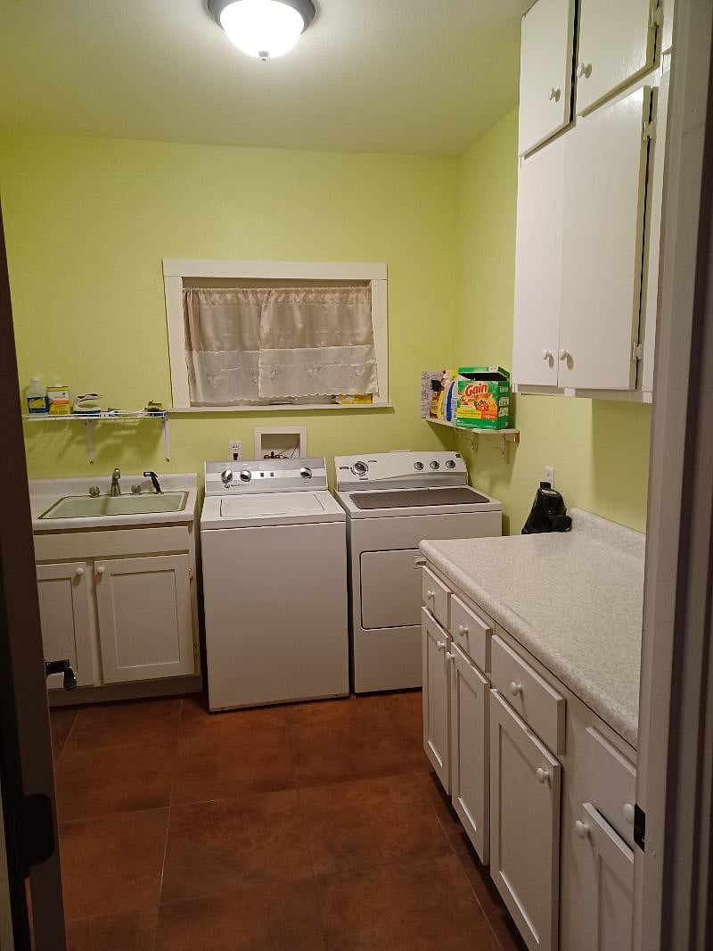 Laundry room on main floor (downstairs 1st floor).
