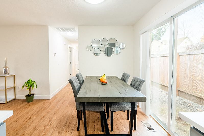 Furnished Finder property 607149_1 photo 4
