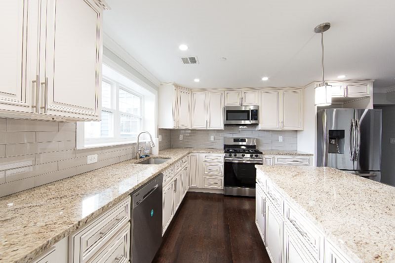 Furnished Finder property 607187_1 photo 3