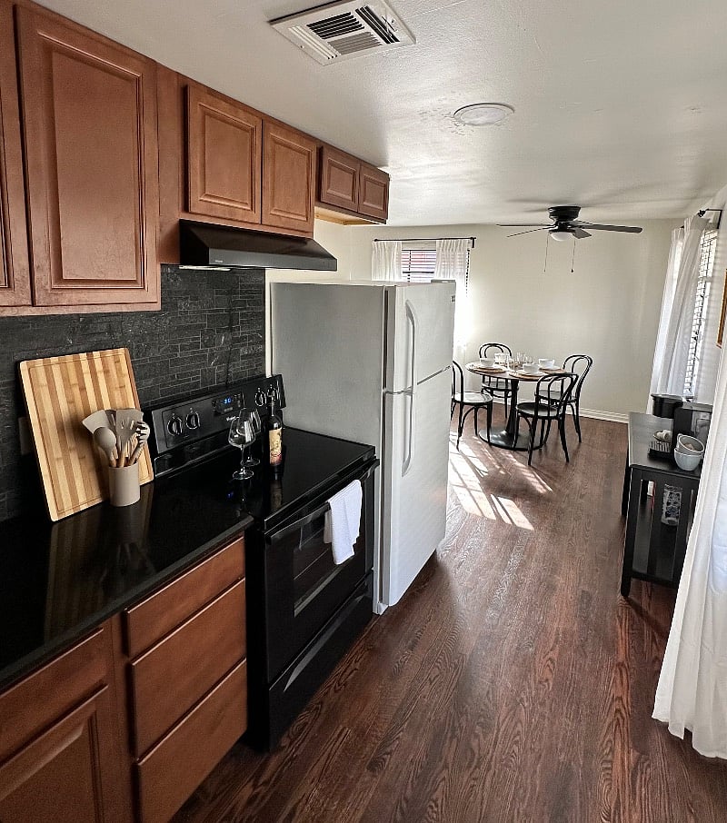 Furnished Finder property 607232_1 photo 3